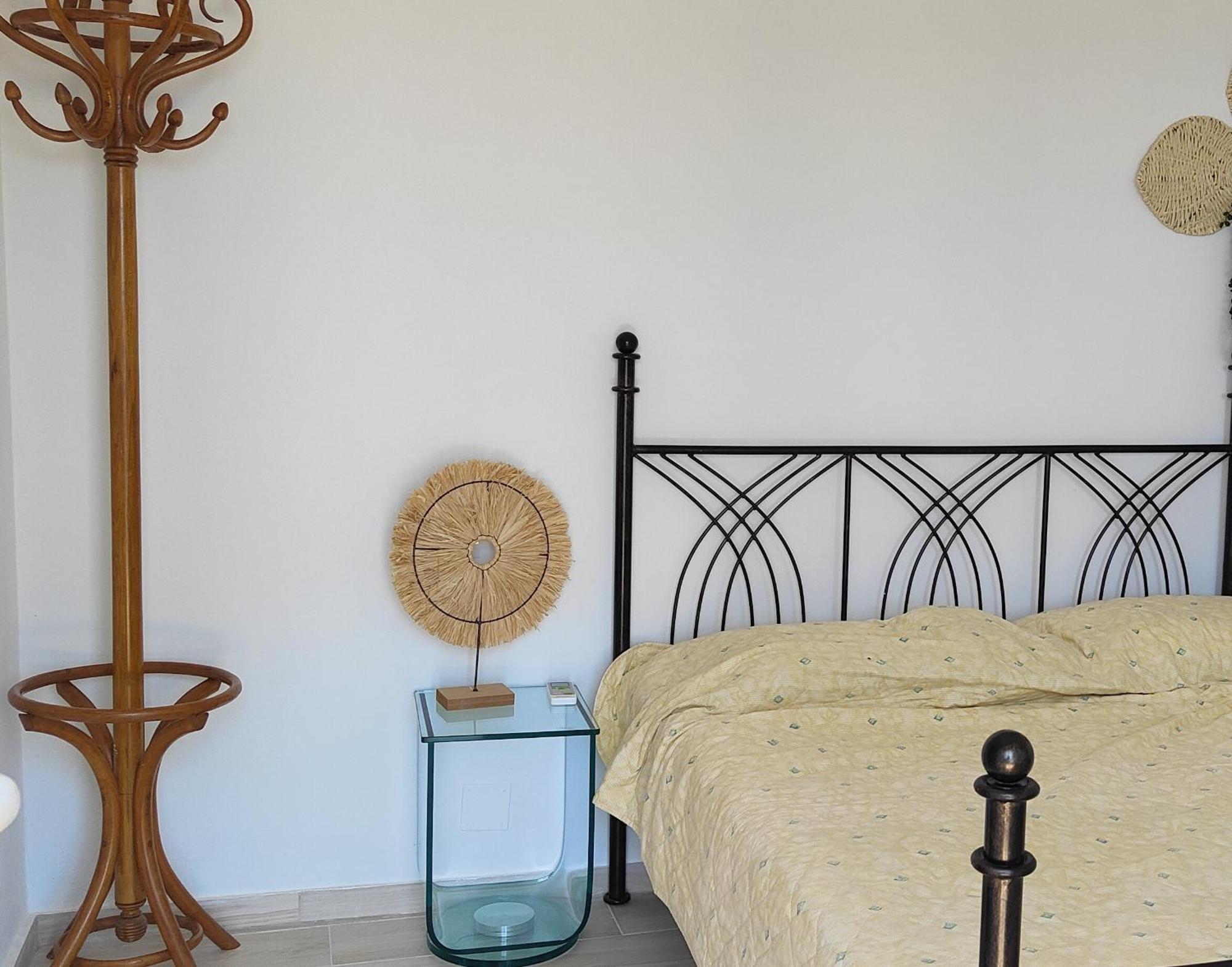 Villa Tato: Horizon Haven With Panoramic Sea Views In Himare. 외부 사진